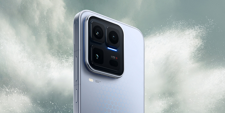 Экран 2К 144 Гц, аккумулятор более 7000 мАч, быстрая зарядка мощностью до 200 Вт и самый большой в отрасли вентилятор. Инсайдер рассказал о начинке iQOO 15 Ultra