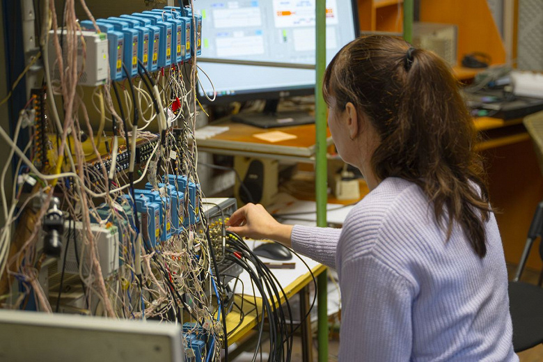 Энергия будущего становится ближе: «Росатом» испытал уникальный сверхпроводник для токамака нового поколения