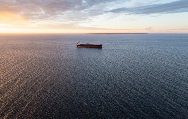 Франция не сообщала посольству России о задержании шедшего из Мурманска танкера