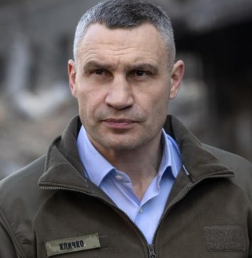 Кличко сообщил, что Киев движется к «гуманитарной катастрофе»