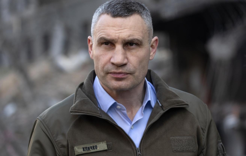 Кличко сообщил, что Киев движется к "гуманитарной катастрофе"