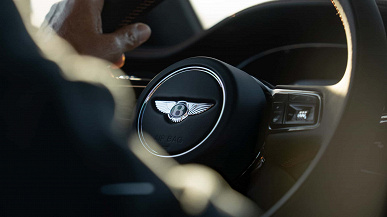 Когда гибридный V8 оказался быстрее W12. Представлен новый Bentley Continental GT S — 670-сильный гибрид, разгоняющийся до 306 км/ч