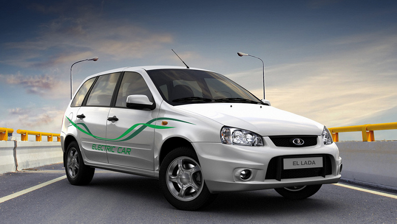 Lada Kalina за 550 тыс. рублей, способная проехать на одной зарядке лишь 70 км. В России продают редчайшую Lada El Lada — это первый электромобиль АвтоВАЗа