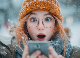 Не только отечественный, но и удобный. 600 тыс. покупок россияне сделали с подтверждением возраста через Max