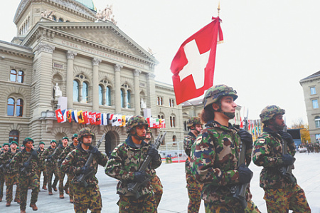 Об усилении армии задумались даже в нейтральной Швейцарии