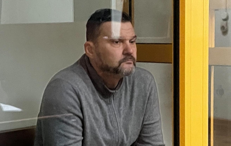 Отстраненного главврача больницы в Новокузнецке отправили под домашний арест