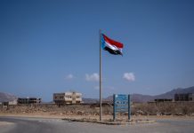 Первая группа застрявших на Сокотре россиян вылетела в Саудовскую Аравию