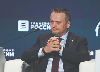 Правительство готово помочь железной дороге за счет других отраслей