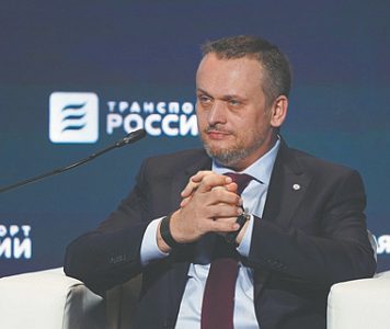 Правительство готово помочь железной дороге за счет других отраслей