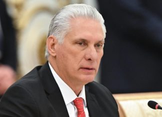 Президент Кубы заявил о готовности страны защищаться «до последней капли крови»