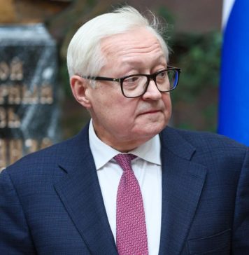 Рябков сообщил о пробуксовке в диалоге РФ и США по раздражителям