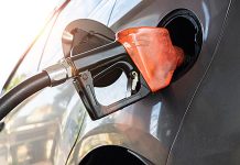 Россия увеличит отрыв от США по ценам на бензин