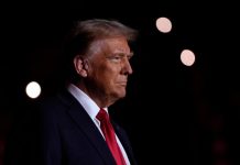 Трамп выложил скриншот с информацией, что он якобы и.о. президента Венесуэлы