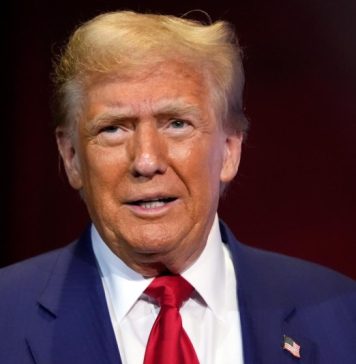 Трамп заявил о приближении крупных сил США к Ирану