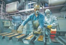 Взлет цен на золото, серебро и платину отражает ослабление доллара