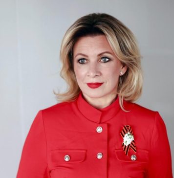 Захарова: Зеленский заявляет о готовности к прекращению огня, пока ВСУ убивают врачей