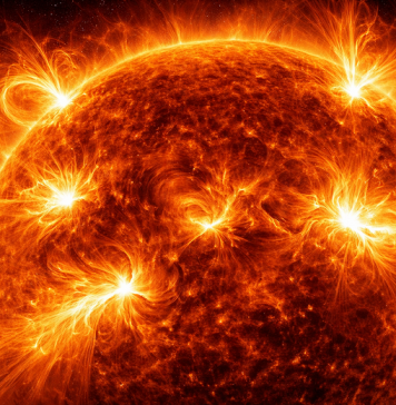 Аномальная активность на Солнце: 1 февраля 2026 года стал вторым днём по количеству вспышек за последние 10 лет