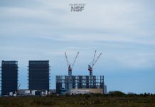 Это будет одно из крупнейших сооружений в мире. Гигантский Gigabay для массового производства Starship уже начали обшивать