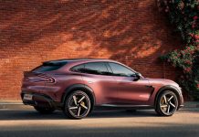 Главу Ford настолько впечатлили машины Xiaomi, что компании обсуждают совместное предприятие в США