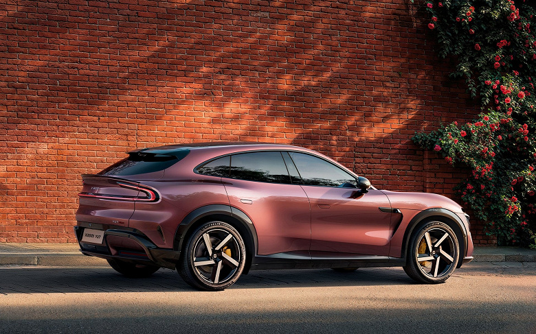 Главу Ford настолько впечатлили машины Xiaomi, что компании обсуждают совместное предприятие в США