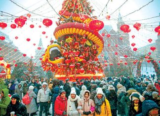 Константин Ремчуков: На фоне тарифного шантажа Вашингтона Пекин объявил об отмене пошлин на товары из 53 стран Африки