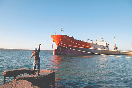 Москва и Пекин обсуждают планы помощи Гаване
