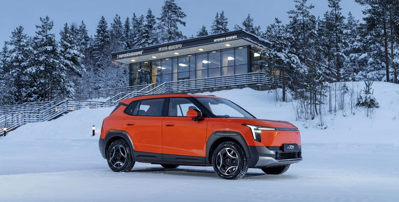 На заводе электромобилей Evolute в Липецкой области обрушилась крыша: что происходит