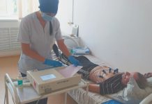 Около 40% россиян не могут попасть к врачу-специалисту