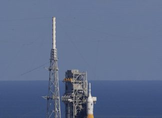 Первый за 50 лет полет людей к Луне столкнулся с проблемами на заправке ракеты SLS: NASA устраняет неполадки, связанные с заправкой жидким водородом