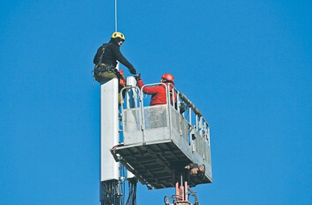 Президент России определит полномочия ФСБ по отключениям от Сети