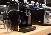 Россияне обожают этот напиток: продажи кофемашин и кофеварок обновили пятилетний рекорд