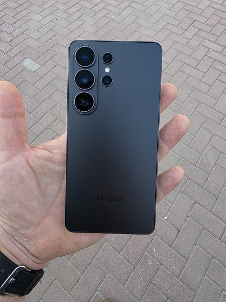 В России представлены Samsung Galaxy S26, Galaxy S26+ и Galaxy S26 Ultra. Объявлены цены