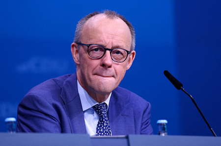 Зачем Мерцу роль "внешнеполитического канцлера"