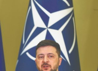 Зеленский приписал Вашингтону тезис о первоочередности прекращения огня