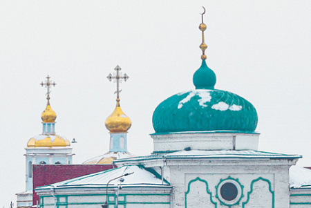 Духовные ценности отстаивать, но не смешивать