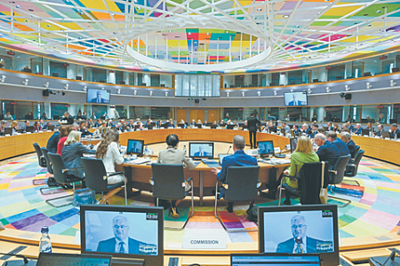 Евросоюз отказался выбирать между Ираном и Украиной