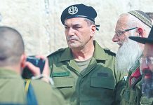 Израиль втянулся в войну на два фронта