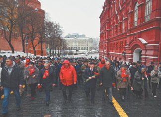 Коммунистам разрешили автопробег за СССР
