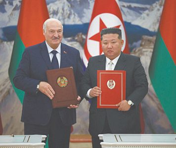 Лукашенко предрек Северной Корее великое будущее