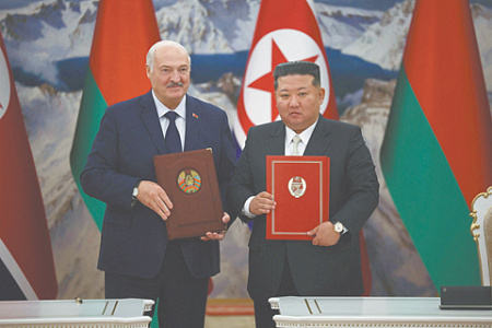 Лукашенко предрек Северной Корее великое будущее