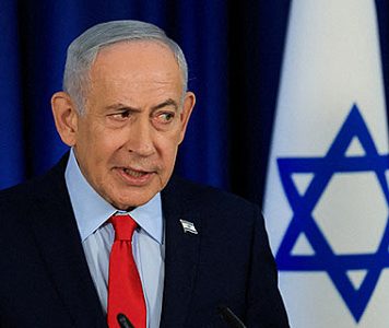 Нетаньяху отступил перед патриархами