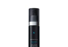 Профессиональный уход за проблемной кожей с SkinCeuticals дома