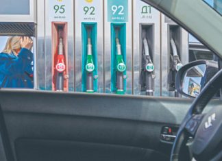 Рост цен на топливо приходится сдерживать нерыночными способами