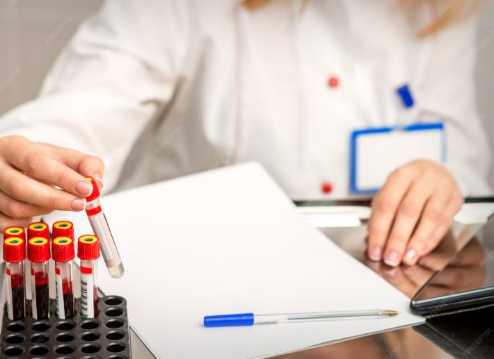 Анализ крови на прогестерон: ключ к пониманию женского здоровья