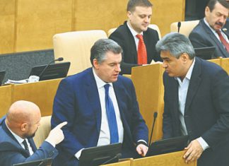 Социальные архитекторы согласились с планом власти на выборы