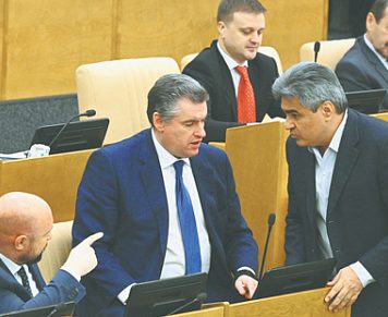 Социальные архитекторы согласились с планом власти на выборы