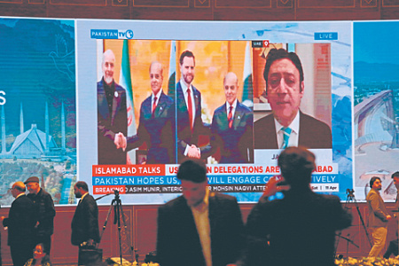 До обещанного Ближнему Востоку "золотого века" еще далеко