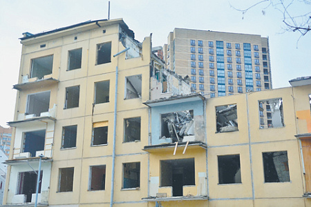 Экспериментальные города будут соседствовать с ветхим и аварийным жильем