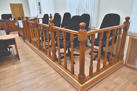 Граждан старше 65 лет все же не пустят в народные судьи