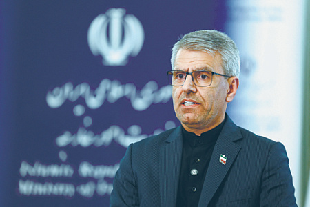 Иранское руководство отвергает ультиматум США